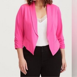 Torrid Hot Pink Studio Crepe Classic Blazer Size 1 BNWT